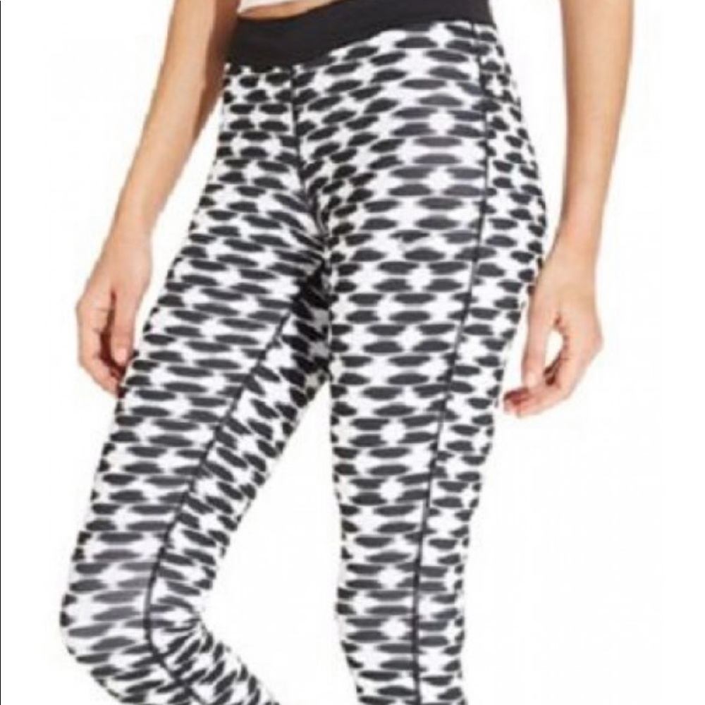 Nike Printed Relay cropped leggings